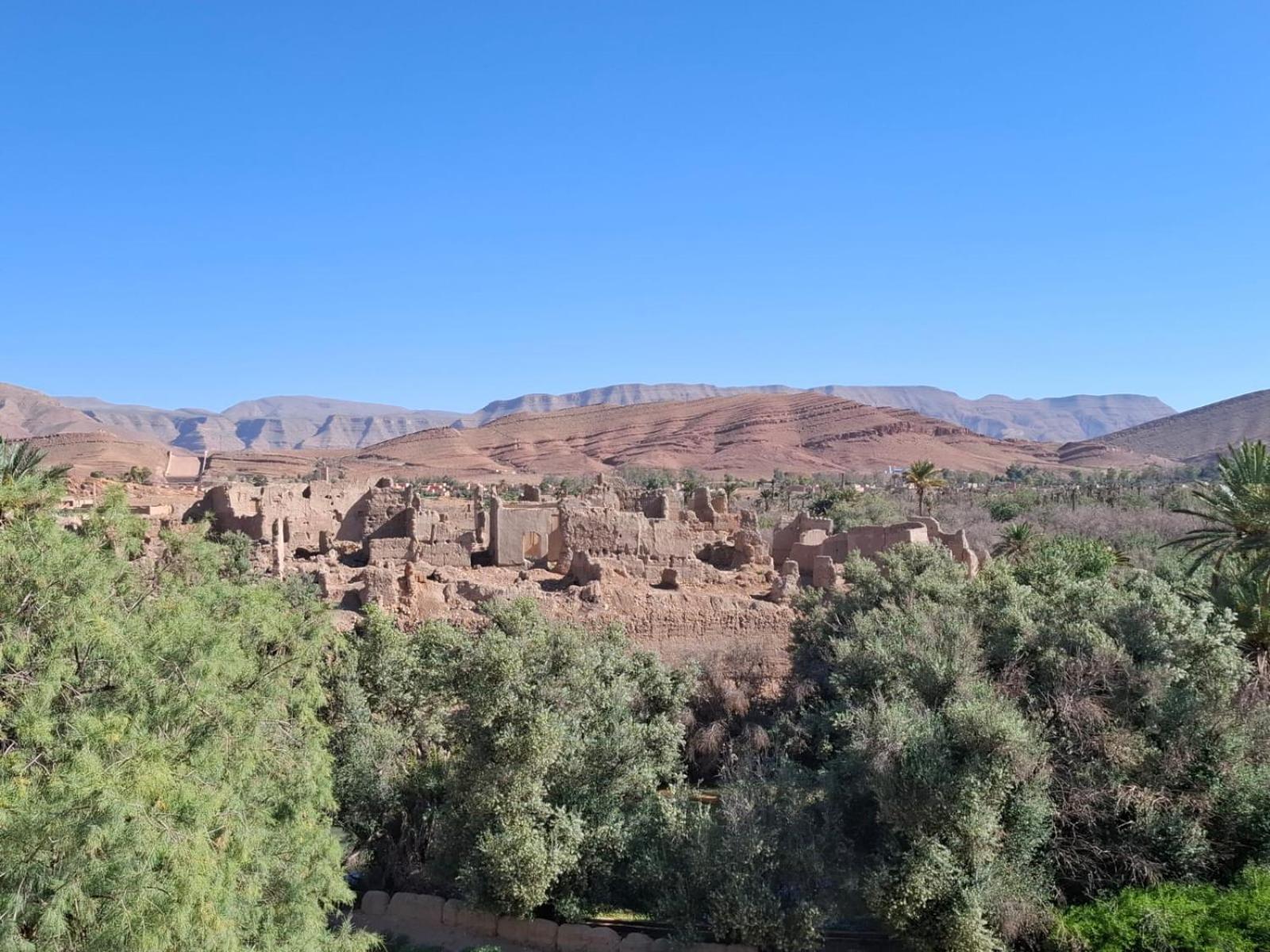 Oasis Travel Bed & Breakfast Tazouka Exterior photo